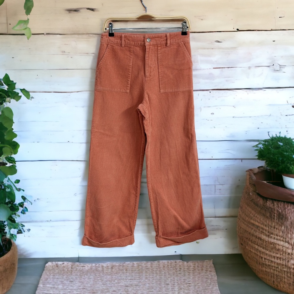 Trendy Forever 21 Corduroy Pants| No Tag Button And Zipper Front With Pockets